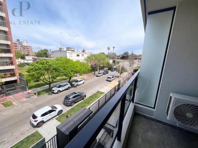 Apartamento   a estrenar 2 dormitorios con hermoso fondo en Malvín