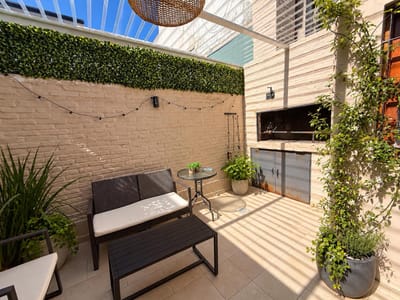 VENTA CASA PUNTA CARRETAS 3 DORMITORIOS PATIO PH RECICLADA