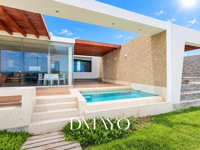 Casa en venta Playa Gaviotas panam. Sur KM 100 casa esquina O5 amplia área social