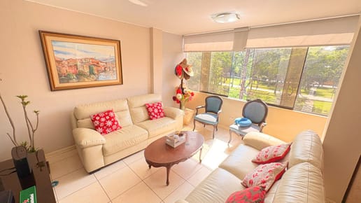 Vendo Departamento de 4 dormitorios con vista al parque en Prolongación Benavides, Surco