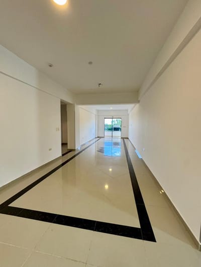 Departamento zona Shopping Pinedo