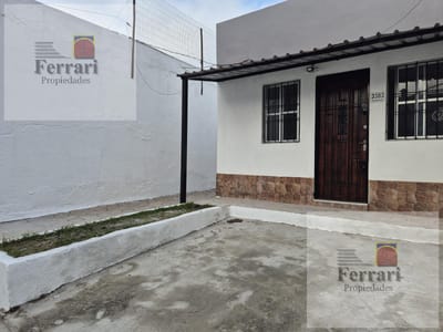 Casa en  Alquiler
