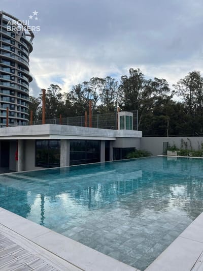 Apartamento de dos dormitorios en alquiler en Parque Roosevelt - 302