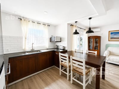 Venta apartamento de 2 dormitorios totalmente renovado en Buceo