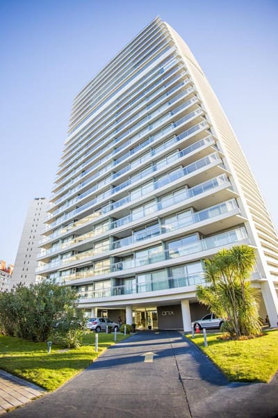 Alquiler Temporal de Apartamento en Edificio Ónix, Punta del Este
