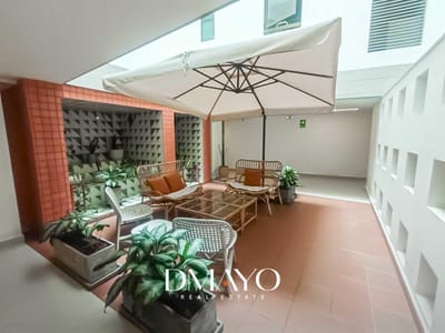 Amplio DUPLEX AMOBLADO en LA AURORA en alquiler 