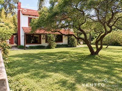 Casa de 4 dormitorios en El Tesoro
