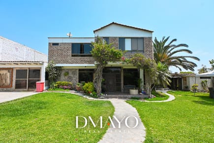 VENTA ALQUILER DE CASA   BUNGALOW CON PISCINA - LA ARENA FUNDO SAN FERNANDO - PACHACAMAC
