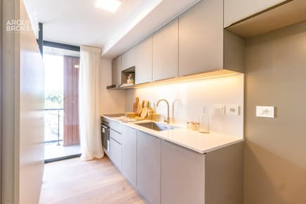 Apartamento de dos dormitorios en venta en Parque Rodó - 302