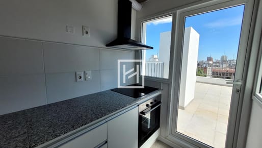 AG (901) - Alquiler Monoambiente con Dos Terrazas en Cordón | Terraza | Patio | Piso Alto | Equipado