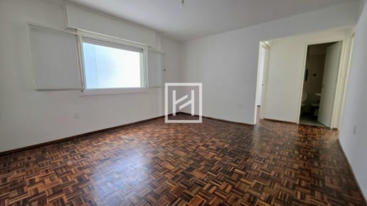 Alquiler Apartamento 3 Dormitorios en Pocitos | Piso Alto | Cerca de la Rambla | Cocina Definida