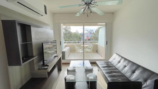 Apartamento de 2 dormitorios en venta en Punta del Este, Aidy Grill